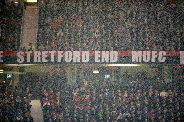 PROPAGANDA20121229 Football - soccer: Barclays Premier League, Manchester United FC - Rain falls during the Premiership match at Old Trafford. xHOCHxZWEIx xPropagandax 
