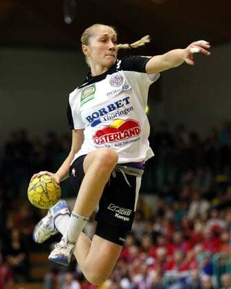 Frankfurt Oder, 30.12.2012 Sport, Handball, 1. Bundesliga, Frauen, Saison 2012 13, FHC Frankfurt Oder (HCL) vs Thüringer HC (THC) Nadja Nadgornaja (THC)