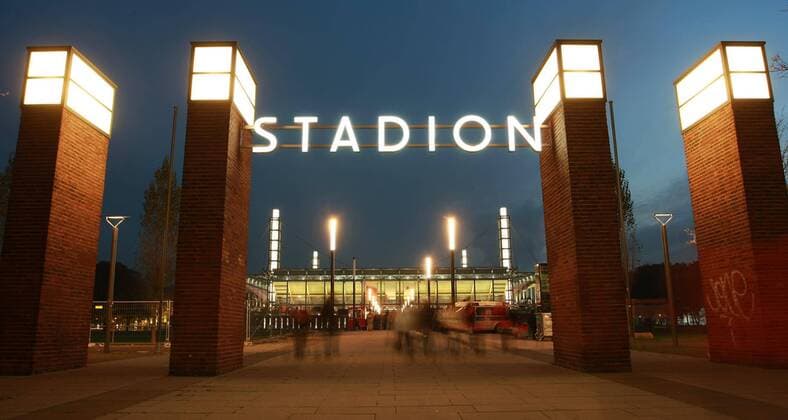 1.FC Köln - RheinEnergieStadion 1.Fußball Bundesliga Gebäude Außenansicht 29.10.2008