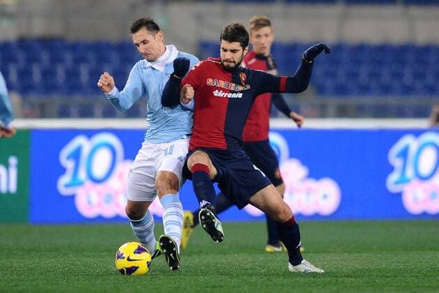 Miroslav Klose Lazio Marco Sau Cagliari 05 01 2013 Roma Stadio Olimpico Football 2012 2013 Campionato di Calcio Serie A; Lazio Rom - Cagliari Calcio. AntoniettaxBaldassarre