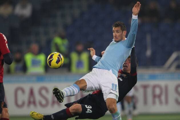 05.01.2013. Rome, Italy. Serie A Football League, Olympic Stadium Rome. Klose in action during the league match Lazio Rom - Cagliari Calcio 2-1. xMarkxIacobuccix  ActionPlus11362626