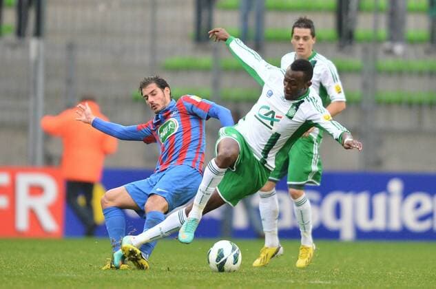 Joshua GUILAVOGUI (sain) - Jean CALVE (cae) - SM Caen vs AS St. Etienne - Coupe de France - 06 01 2013 AnthonyBIBARD FEP Panoramic 