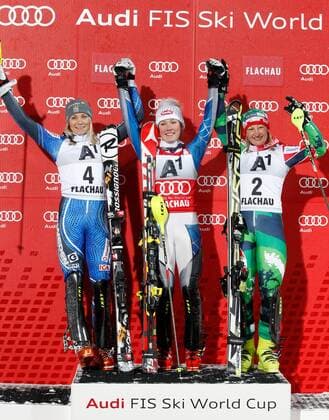 SKI ALPIN - FIS WC Flachau, Slalom, Damen FLACHAU,AUSTRIA,15.JAN.13 - SKI ALPIN - FIS Weltcup, Slalom der Damen, Nachtslalom, Siegerehrung. Bild zeigt den Jubel von Frida Hansdotter (SWE), Mikaela Shiffrin (USA) und Tanja Poutiainen (FIN). 