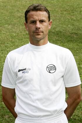 13.07.2006, Fussball, Offenbacher Kickers Teamphoto und Portraitphoto Manfred Binz Co-Trainer