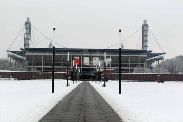 Rhein-Energie Stadion RheinEnergieStadion (1.FC Köln) im Winter