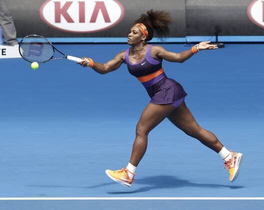 Australian Open 2013, Melbourne Park,ITF Grand Slam Tennis Tournament, Serena Williams (USA),Aktion,Einzelbild,Ganzkoerper,Querformat,