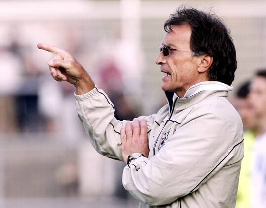 14.10.2006 Fussball, Oberliga Hessen, Viktoria Aschaffenburg - FSV Frankfurt Nenad Salov (Trainer A burg)