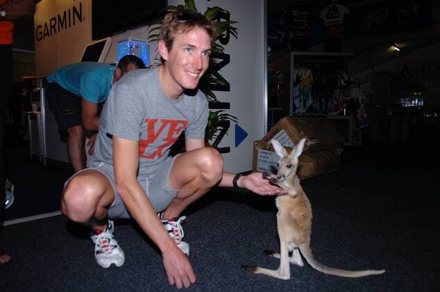 Tour Down Under 2013, Radioshack - Leopard 2013, Andy Schleck with a kangaroo, Adelaide 