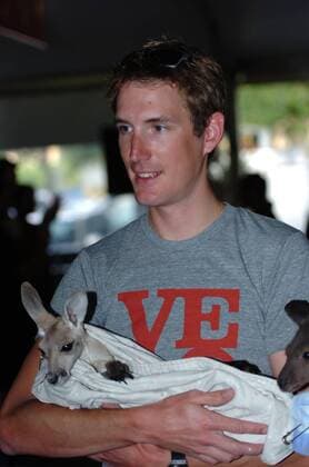 Tour Down Under 2013, Radioshack - Leopard 2013, Andy Schleck with a kangaroo, Adelaide 
