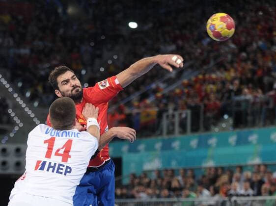 player spain right back Maqueda Jorge (5) with player croatia left back vukovic drago (14) during Spain-Croatia Group D 23 IHF World Championship Handball 2013 at Madrid Spain on January 19 2013, Stadium Caja Magica, Spain 
