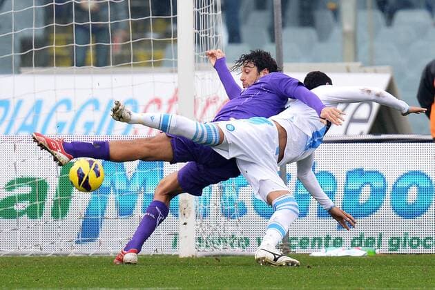 Marcos Britos Napoli und Luca Toni Fiorentina. Firenze 20 1 2013 Stadio Artemio Franchi.Football Calcio 2012 2013 Serie A.Fiorentina Vs Napoli.Foto Andrea Staccioli Insidefoto andreaxstaccioli