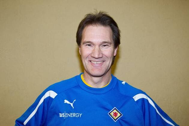 Wolfgang Grobe (Eintracht Braunschweig) - 13. Hallenfußball Turnier um den Kroschke-Cup 2013 in der Hermann-Gieseler-Halle in Magdeburg - Portrait, 18.01.2013, Deutschland, Fußball, Mann, Männer