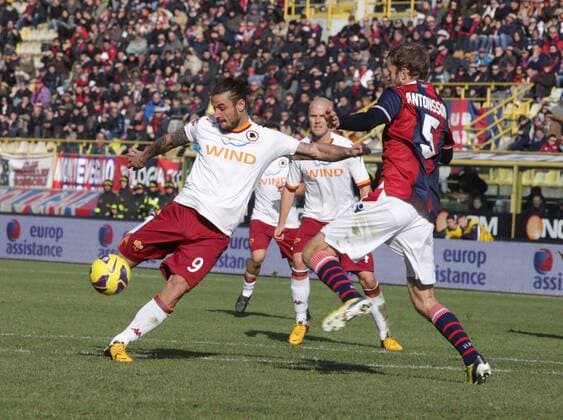 Football - soccer: Serie A, FC Bologna - AS Rom, Daniel Pablo Osvaldo - Mikael Antonsson - xHOCHxZWEIx xItalyxPhotoxPressx 