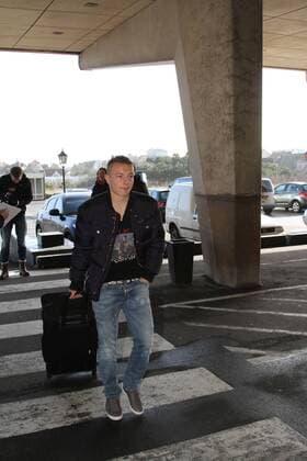 Jordy Clasie Arrival Dutch team Arrival Dutch team 2013 xVIxJaapxHoekxIVx 1372675