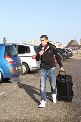 Kevin Strootman Arrival Dutch team Arrival Dutch team 2013 xVIxJaapxHoekxIVx 1372688