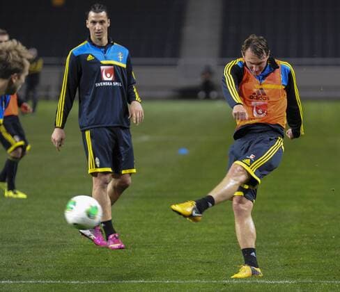 Zlatan Ibrahimovic (SWE) - Training - KPkod 08002 