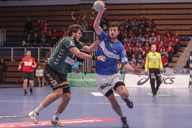 Deutschland, Hamburg, Sporthalle Hamburg, DHB Pokal, Viertelfinale, Saison 2012 2013, HSV Handball - TSV Hannover-Burgdorf, Domagoj Duvnjak (HSV),Mait Patrail (Hannover)
