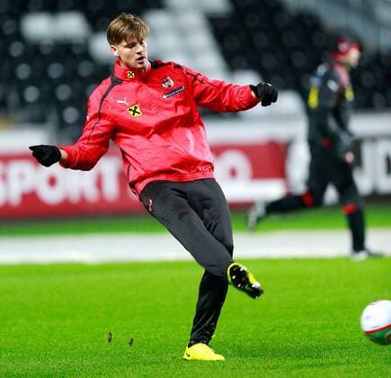 SWANSEA, WALES, 05.FEB.13 - FUSSBALL - ÖFB Länderspiel, Österreich, Freundschaftsspiel, Vorberichte, Abschlusstraining Nationalteam AUT. Bild zeigt Sebastian Prödl (AUT). 