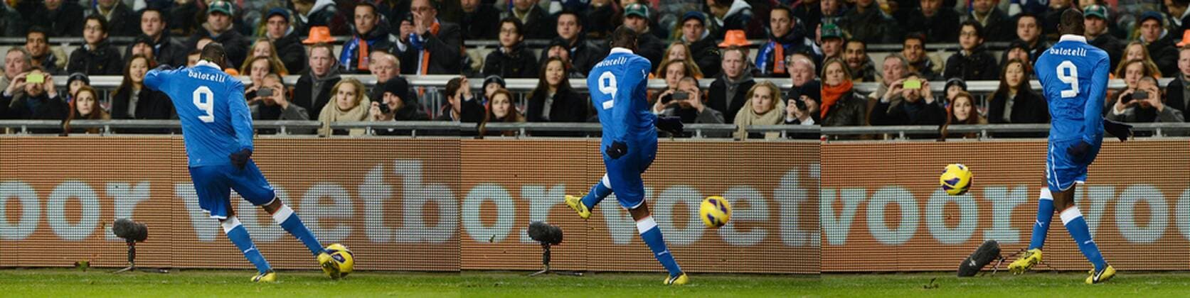Amsterdam 06 02 2013 - Niederlande - Italien:: Mario Balotelli 