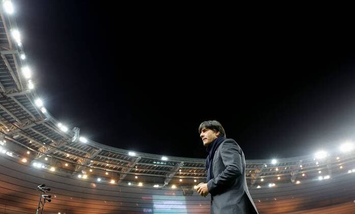 Paris , Fussball Länderspiel Frankreich vs. Deutschland Trainer Joachim Löw ( GER )