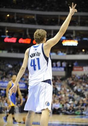 February 09, 2013: Dallas Mavericks power forward Dirk Nowitzki 41 during an NBA Basketball Herren USA game between the Golden State Warriors and the Dallas Mavericks at the American Airlines Center in Dallas, TX Dallas defeated Golden State 116-91 NBA Basketball Herren USA FEB 09 Warriors at Mavericks Icon2013020938 EDITORIAL USE ONLY