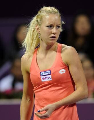 DOHA, Feb. 14, 2013 -- Urszula Radwanska of Poland reacts during the women s singels third round match at the WTA Tennis Damen Qatar Open tennis tournament in Doha, Qatar, Feb. 14, 2013. 