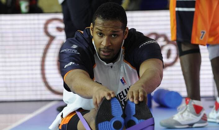 Ludovic Vaty (BCM Gravelines Dunkerque) ) BASKET BALL : BCM Gravelines Dunkerque vs Strasbourg IG (SIG) -Leaders Cup - Finale - 17 02 2013 RVBellenger 