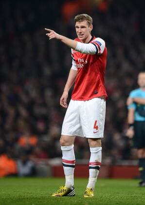 FUSSBALL CHAMPIONS LEAGUE ACHTELFINALE HINSPIEL 2012 2013 FC Arsenal London - FC Bayern München 19.02.2013 Per Mertesacker (Arsenal) 