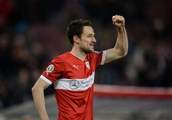 1:0 TOR durch Christian GENTNER VfB Stuttgart Torjubel, Jubel, Freude, Emotion VfB Stuttgart gegen VfL Bochum Fußball Herren GER DFB-Pokal Viertelfinale Saison 2012 2013 Stuttgart Mercedes-Benz Arena 27.02.2013 VfB Stuttgart gegen VfL Bochum