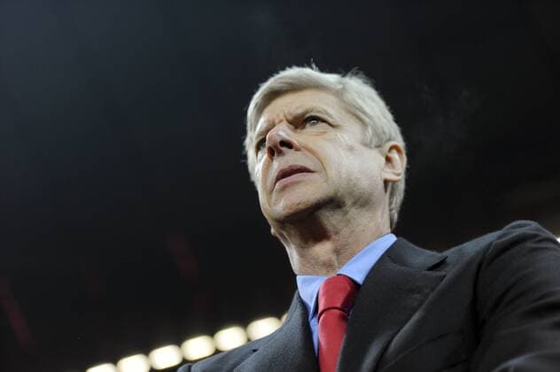 13.03.2013, Fussball Champions League Achtelfinale Rückspiel: FC Bayern München - FC Arsenal London, In der Allianz-Arena München. Trainer Arsene Wenger (Arsenal London) nachdenklich