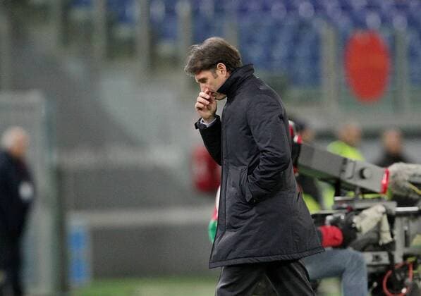 Enttäuschung Stuttgart, Trainer Bruno Labbadia (VfB) . SS Lazio Roma - VfB Stuttgart . Rom, GER, 14.03.2013 , Fussball-Europa League 2012-2013 , Achtelfinale Rückspiel .