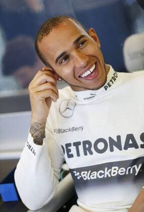 Motorsports: FIA Formula One World Championship 2013, Grand Prix of Australia, 10 Lewis Hamilton (GBR, Mercedes AMG Petronas F1 Team), xHOCHxZWEIx