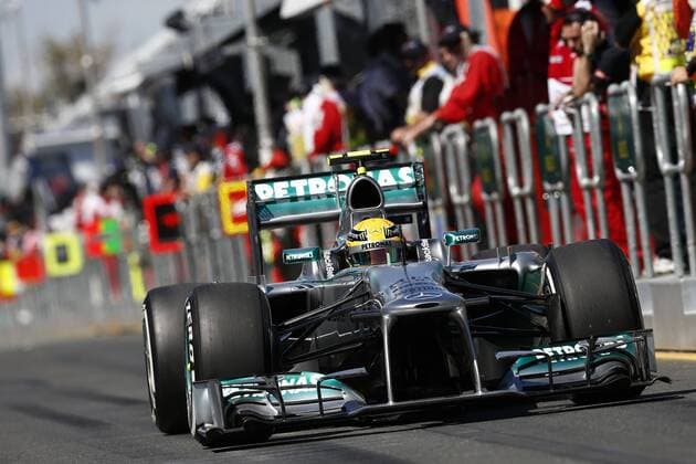 Motorsports: FIA Formula One World Championship 2013, Grand Prix of Australia, 10 Lewis Hamilton (GBR, Mercedes AMG Petronas F1 Team), xHOCHxZWEIx