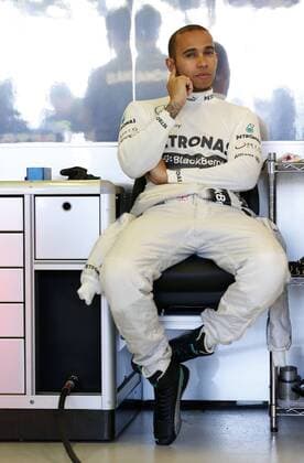 Motorsports: FIA Formula One World Championship 2013, Grand Prix of Australia, 10 Lewis Hamilton (GBR, Mercedes AMG Petronas F1 Team), xHOCHxZWEIx
