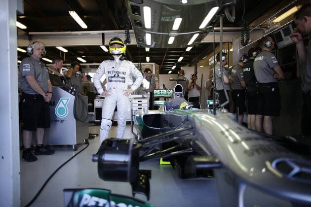Motorsports: FIA Formula One World Championship 2013, Grand Prix of Australia, 9 Nico Rosberg (GER, Mercedes AMG Petronas F1 Team), xHOCHxZWEIx
