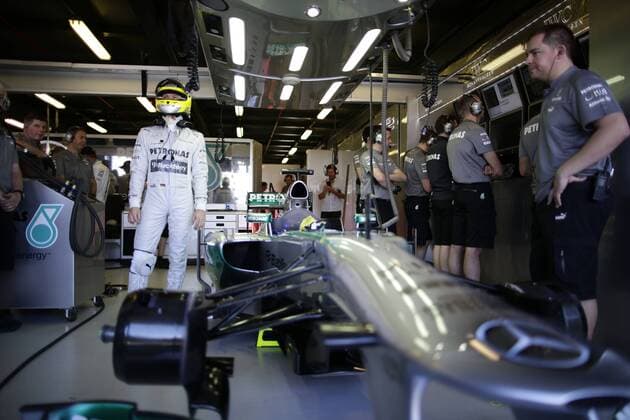 Motorsports: FIA Formula One World Championship 2013, Grand Prix of Australia, 9 Nico Rosberg (GER, Mercedes AMG Petronas F1 Team), xHOCHxZWEIx
