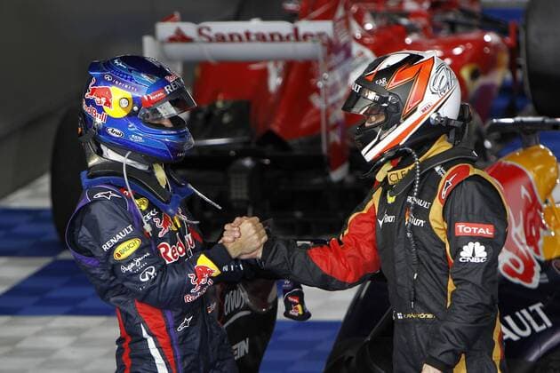 Motorsports: FIA Formula One World Championship 2013, Grand Prix of Australia, 1 Sebastian Vettel (GER, Infiniti Red Bull Racing), 7 Kimi Räikkönen (FIN, Lotus F1 Team), xHOCHxZWEIx