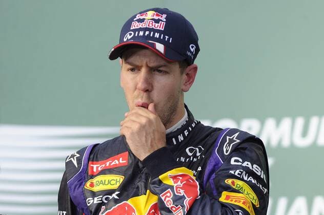 Sebastian VETTEL (GER),Red Bull Racing,Siegerehrung ,Platz 3,Enttaeuschung,Frust,enttaeuscht,frustriert,niedergeschlagen,Gestik,Aktion,Einzelbild,angeschnittenes Einzelmotiv,Halbfigur,halbe Figur Rennen,Formel 1, GP von Australien,Grand Prix Melbourne,Albert Park,Saison2013,am 17.03.2013.