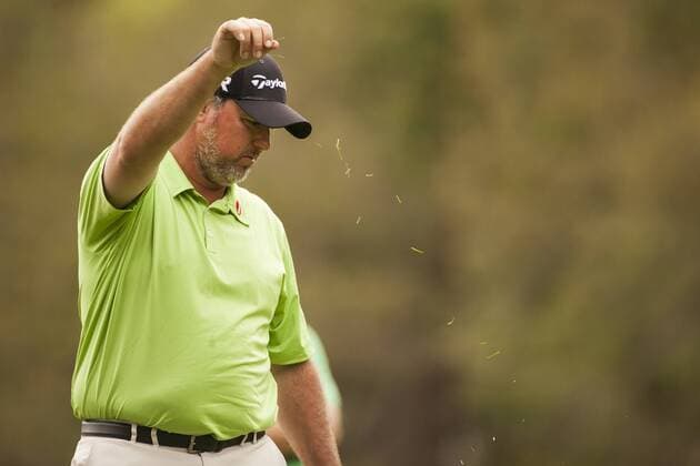 March 17, 2013 - Palm Harbor, Florida, U.S. - BOO WEEKLEY checks the wind before teeing off on No. 17 during the final round of the Tampa Bay Championship PGA Golf Herren event at Innisbrook on Sunday. Weekley finished -8. Golf 2013 - Streelman Wins Tampa Bay Championship - ZUMAs70