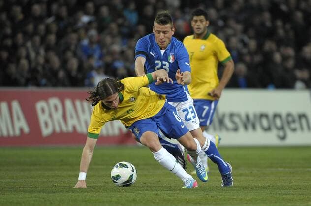 Emanuele Giaccherini Italia Filipe Luis Kasmirski Brasil. Geneva. Italy - Brasil federicoxtardito