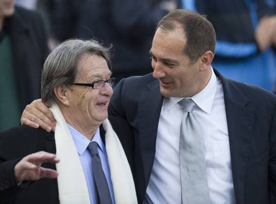 Former Croatian national soccer team coach Miroslav Blazevic (L) talks with incumbent coach Igor Stimac (R) prior to a training session of the Croatian national soccer team in Zagreb, capital of Croatia, March 21, 2013. Croatia will play 2014 FIFA World Cup qualification match against Serbia on Friday. (Xinhua Miso Lisanin) CROATIA-ZAGREB-CROATIA NATIONAL SOCCER TEAM TRAINING SESSION 