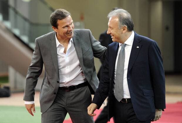 (130323) -- DOHA, March 22, 2013 (Xinhua) -- Canada s coach Tony Fonseca (L) greets Alberto Zaccheroni, coach of Japan, before the international friendly match between Japan and Canada at Khalifa Stadium in Doha, Qatar, on March 22, 2013. Japan won 2-1. (Xinhua Chen Shaojin) (lm) QATAR-DOHA-SOCCER-INTERNATIONAL FRIENDLY-JPN VS. CAN 