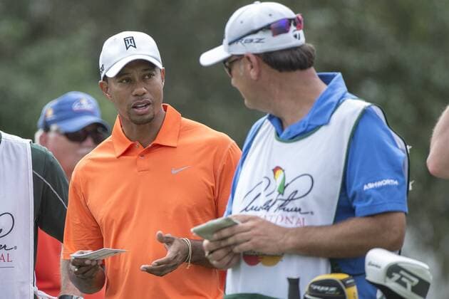 March 22, 2013: Tiger woods chats with Justin Rose caddie Mark Fulcher on the 11th tee during second round golf action of the Arnold Palmer Invitational presented by Mastercard held at Arnold Palmer s Bay Hill Club & Lodge in Orlando, FL PGA Golf Herren 2013: Arnold Palmer Invitational MAR 22 - ZUMAcg2