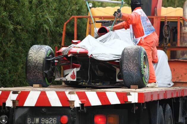 24.03.2013 - Race, Fernando Alonso (ESP) Scuderia Ferrari F138 on tow truck 