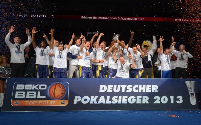 Basketball Berlin 24.03.2013 Beko BBL Top Four Finale Saison 2012 2013 ratiopharm Ulm - Alba Berlin Alba Berlin ist Deutscher Pokalsieger 2013