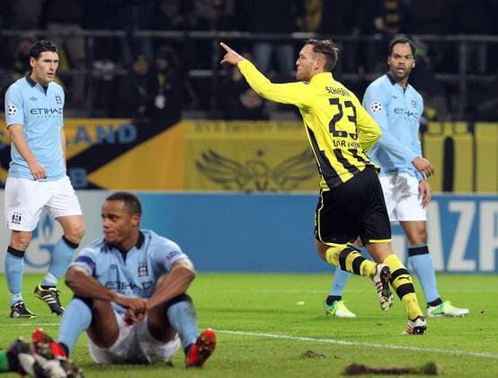 04.12.2012, UEFA Champions League, Borussia Dortmund - Manchester City v.l. Torjubel, Goal celebration, celebrate the goal 1:0 Julian Schieber (Borussia Dortmund)