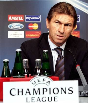 19.10.2004 Champions League Bayer Leverkusen-AS Rom Klaus Augenthaler - Trainer Bayer Leverkusen