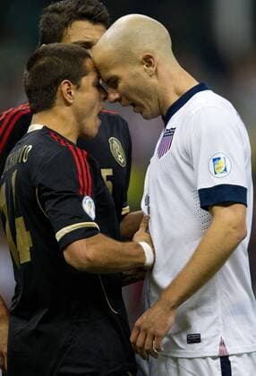 MEXICO CITY, March 26, 2013 - Mexico s Javier CHICHARITO Hernandez (L) faces Michael Bradley (R) of the U.S. during a CONCACAF s qualifying match for Brazil s World Cup 2014 at Azteca Stadium, in Mexico City, capital of Mexico, on March 26, 2013. (Xinhua David de la Paz) (da) (sp) MEXICO-MEXICO CITY-SOCCER-MEXICO VS U.S. 