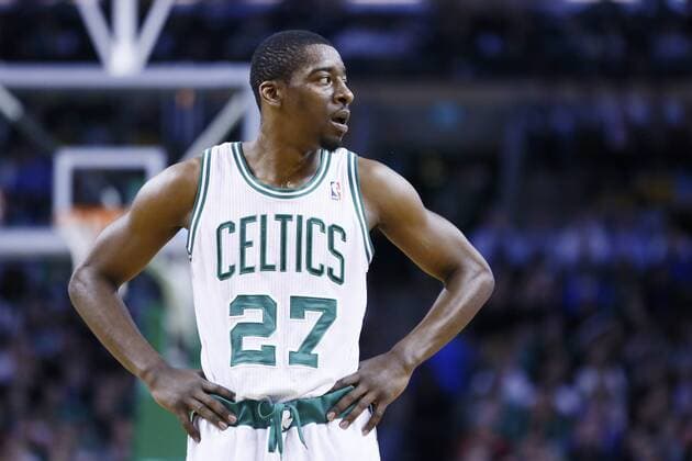 26 March 2013: Boston Celtics Jordan Crawford (27) rests during the New York Knicks 100-85 victory over the Boston Celtics at the TD Garden, Boston, Massachusetts, USA. NBA Basketball Herren USA MAR 26 Knicks at Celtics Icon483130326069 EDITORIAL USE ONLY
