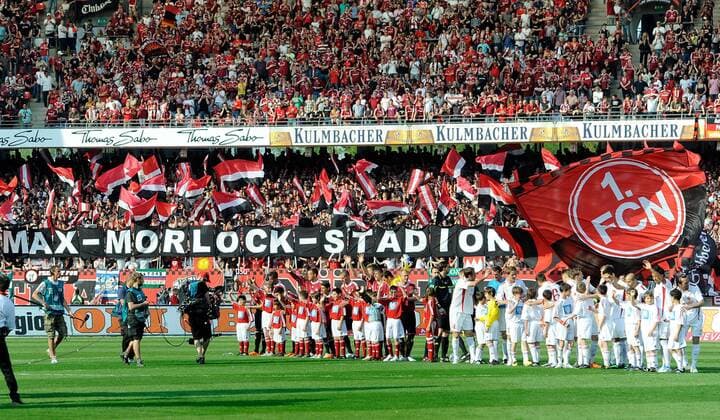 24.04.2011, 1.Bundesliga, 1.FC Nuernberg - FSV Mainz 05 v.l. Stadion Nuernberg Max Morlock Stadion - Spieler beim einlaufen